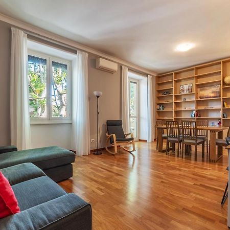 Rione Prati Comfy Apartment Rome Bagian luar foto