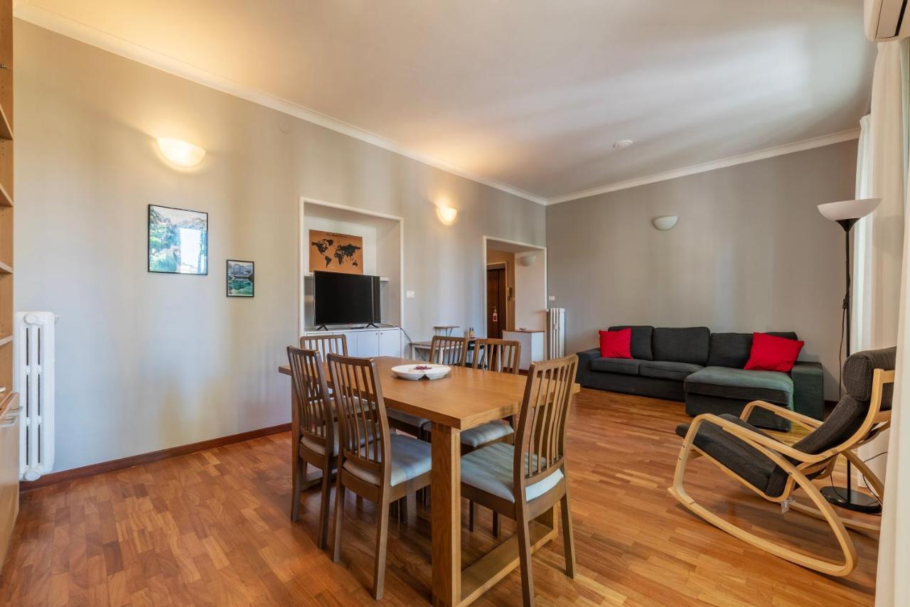 Rione Prati Comfy Apartment Rome Bagian luar foto